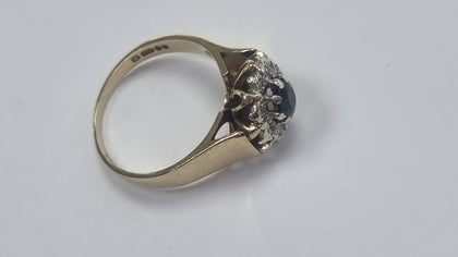 9ct gold sapphire & diamond flower ring 