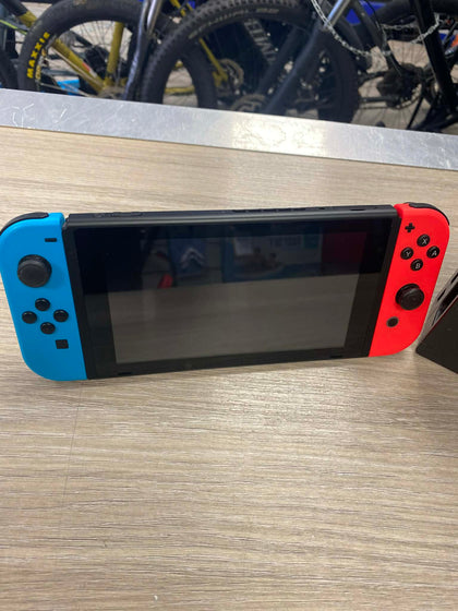 Nintendo Switch 32GB W/ Dock and all wires