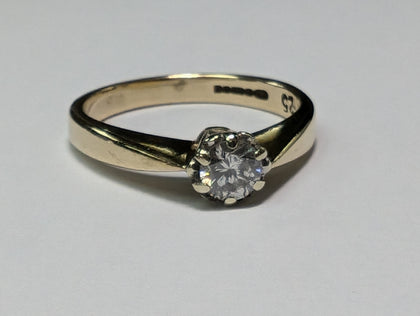 9CT GOLD DIAMOND RING .25CT
