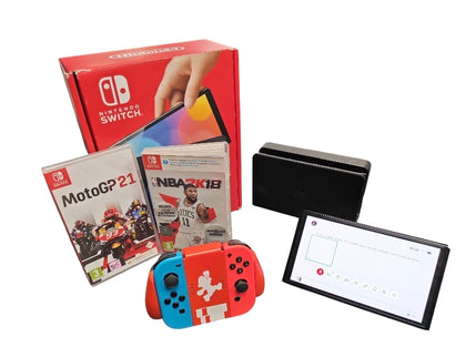 Nintendo Switch OLED w/2 games**Boxed**