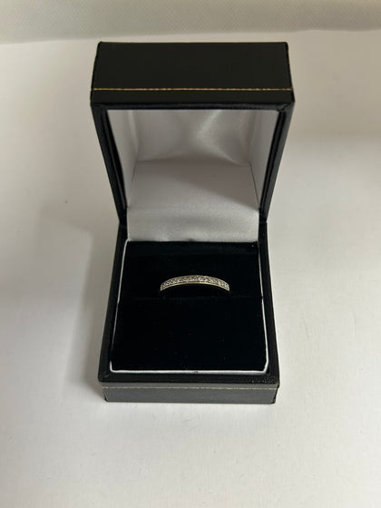 9ct yellow gold moissanite stone ring 1.62G size O stamped 375 tested in store comes with box