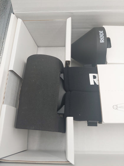 RØDE PSA1+ Professional Studio Arm with Spring Damping and Cable Management,Black *Opened/Unused*