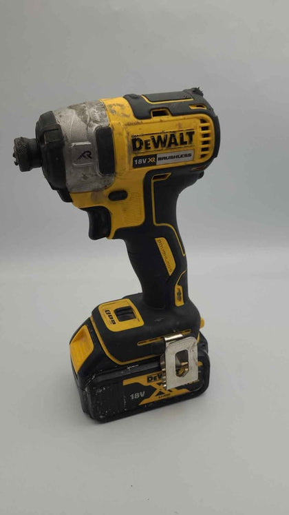 DEWALT DCF887N XR 18V Brushless Cordless Impact Driver with 5.0Ah Battery (No Charger)