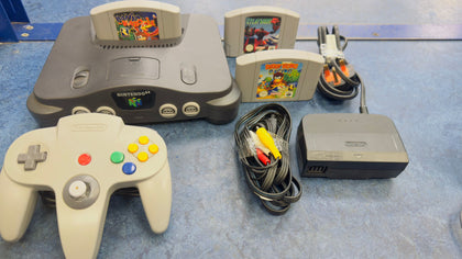 Nintendo 64 Console + 3 games