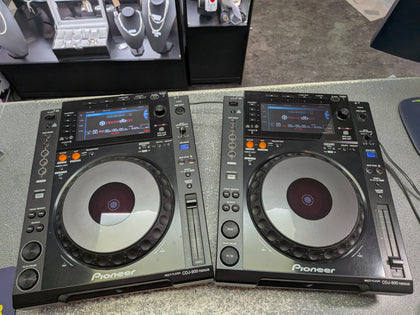 2 x Pioneer Cdj-900 Nexus DJ Cd Decks