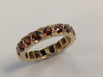 9ct Gold Ruby Stone Ring Size M