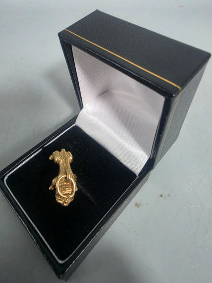 9ct Gold DOG Pendant 375 7.4G