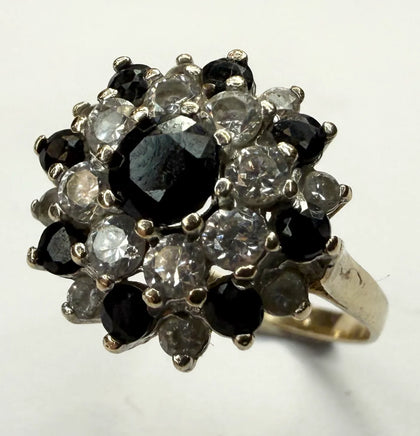 9CT GOLD CZ & SAPPHIRE STYLE CLUSTER RING SIZE N