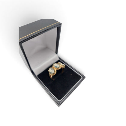 9CT Vintage Cameo Ladies Gold Ring, 3.8Grams, Hallmarked 375, Size S