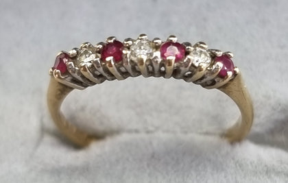 9ct Gold Diamond /Ruby Ring 