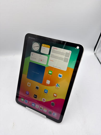 Apple iPad 10th Gen Silver 64gb