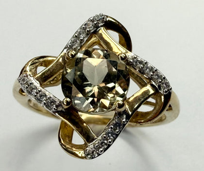 9CT GOLD RING WITH CZ STONE SIZE N