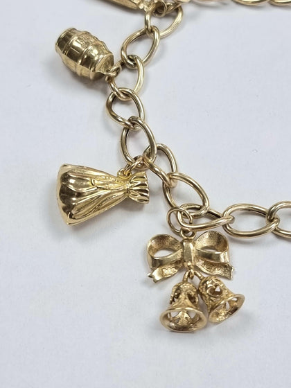 9ct Gold Charm Bracelet with Charms
