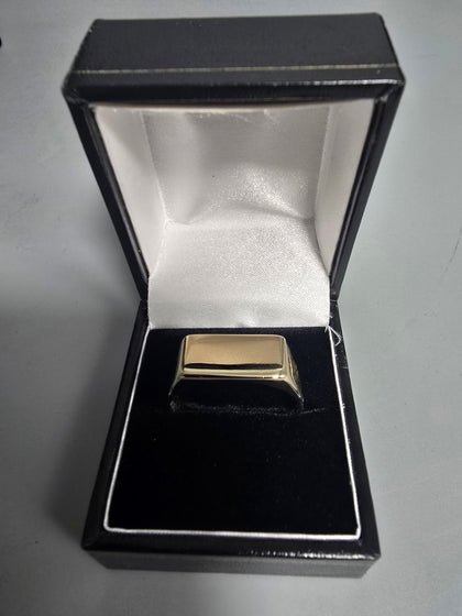 9ct Gold Ring 375 8.0G Size Z+2