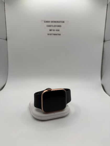 Apple Watch SE 44MM - Rose Gold