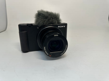 Sony Cyber-shot ZV-1 20.1MP Compact Digital Vlog Camera