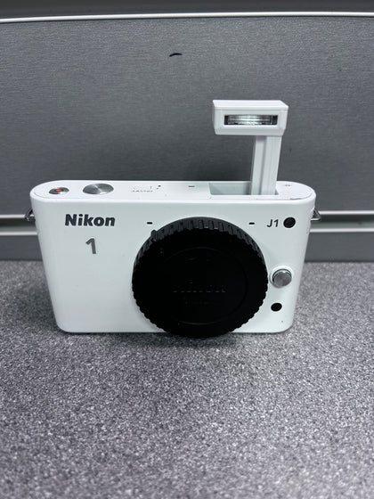 Nikon J1