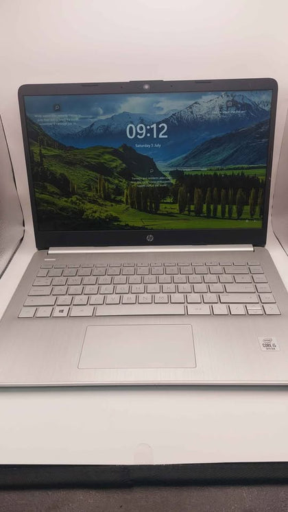 HP 15s-FQ1002 i5-1035G1 8GB RAM 256GB SSD 15