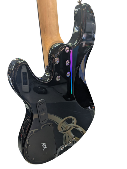 IBANEZ 4 STRING BASS GUITAR