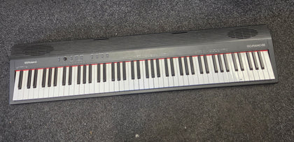* Store Collection Only * Roland Go:Piano 88 Portable Digital Piano