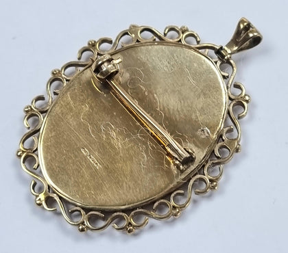 9ct Gold Brooch or Pendant with lady.