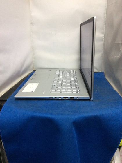 Asus Vivobook 17 Sonic Master