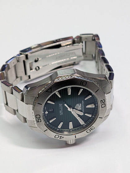 Tag Heuer AquaRacer Automatic Green Face Watch