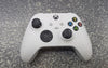 Xbox One S + Official Pad
