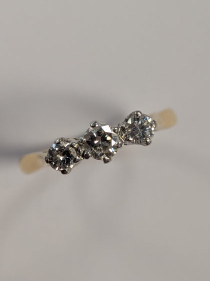 18ct Gold Diamond Eternity Ring Size  M