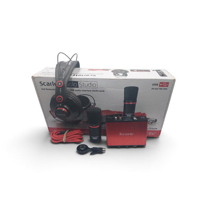 Focusrite Scarlett Solo Studio (2nd Gen) Studio Bundle, Boxed