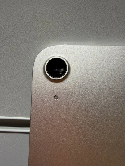 ** CHRISTMAS SALE ** Apple iPad Air 13