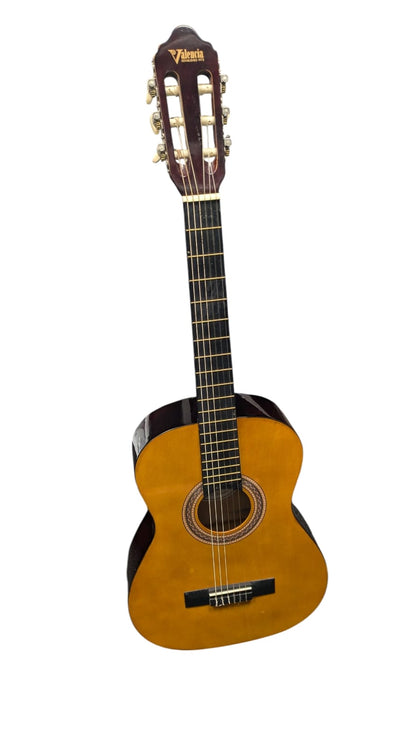 Valencia 3/4 Size Classical Guitar