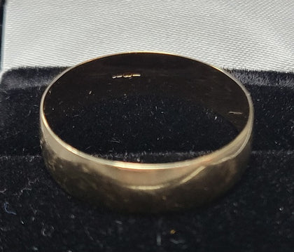 9ct Yellow Gold Band Ring - 2.34G - Size Z