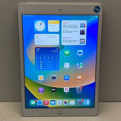 Apple iPad 8th Generation Model A2270 32GB WiFi in Silver
