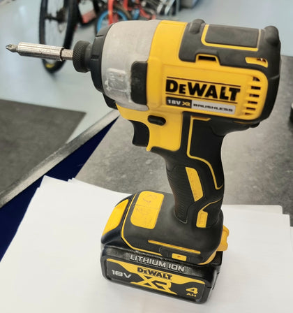 Dewalt Dcf787 18v Brushless Impact Driver + 4ah Battery