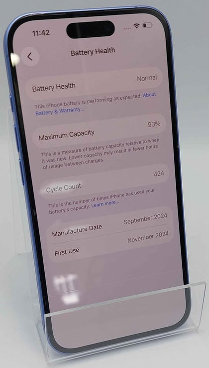 Apple iphone 16 256GB ultramarine unlocked and unboxed (battery health 93%)