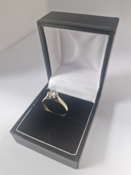 Gold Ring 9CT 375 2.4G Size M.