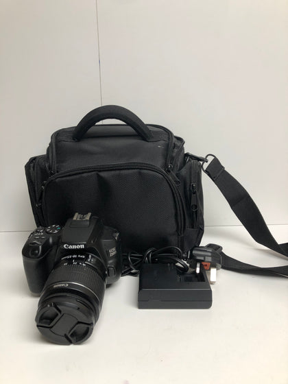 Canon EOS 250D with bag and charger