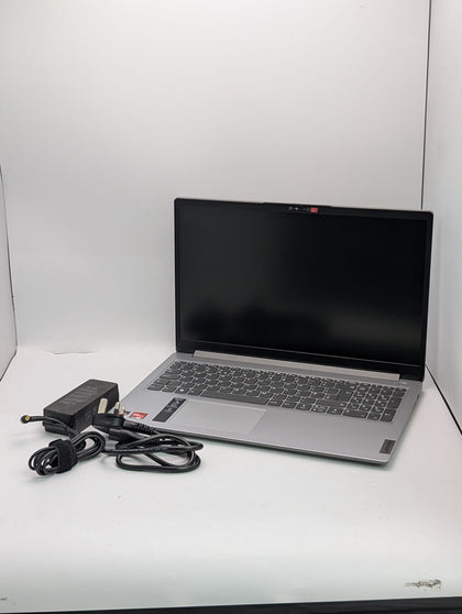 Lenovo 1-15AMN7 Ryzen 5 7520U 8GB 512GB SSD 15