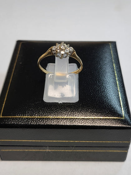 9CT Yellow Gold and CZ Cluster Ring - Size P - 1.44G - Hallmarked