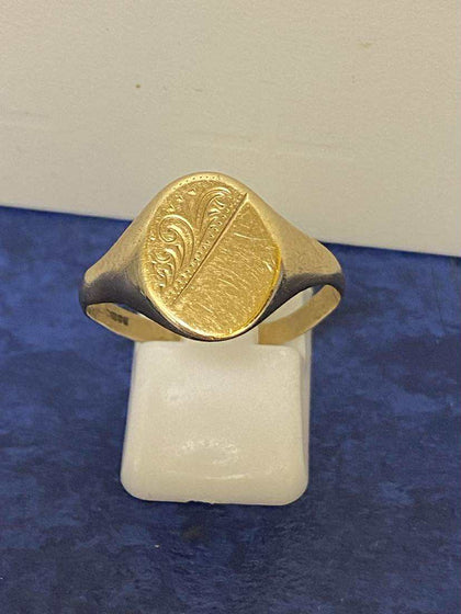 9ct Gold Ring (Size U) Apx 2.3g
