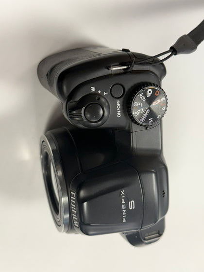 fujifilm finepix s8650 digital camera