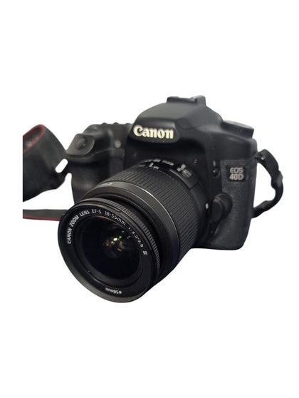 Nikon D40X + 18-55mm with charger