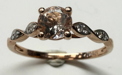9CT ROSE GOLD RING WITH DIAMOND SIZE P