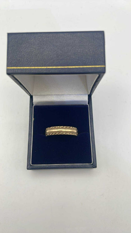 9ct gold ring