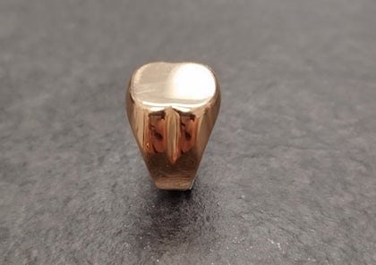 14K Yellow Gold Men's Signet ring size V