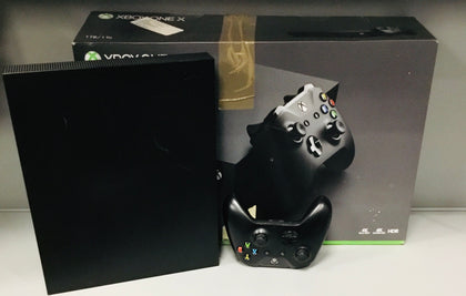 Microsoft Xbox One X - 1 TB - Black