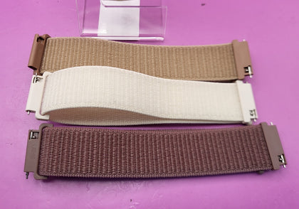 Garmin Vivoactive 6 GPS Smartwatch - Lunar Gold