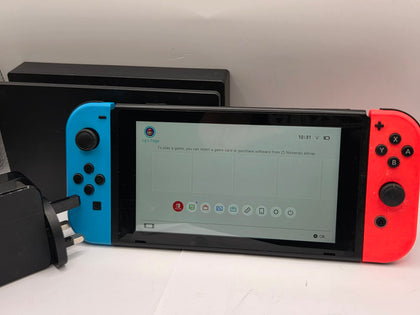 Nintendo Switch Console, 32GB HAC-001-01 Neon red/ Blue joycon