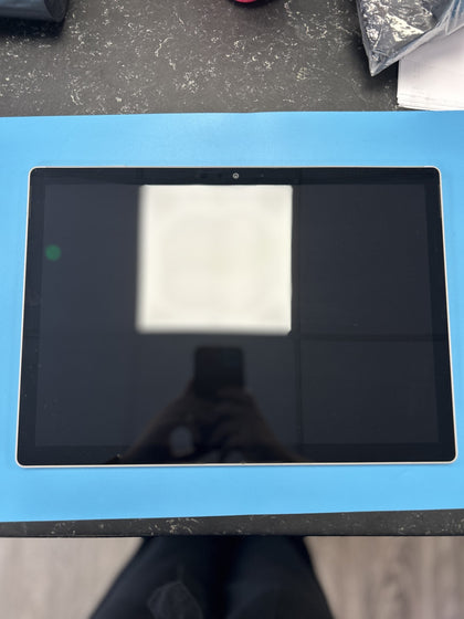 Microsoft Surface Book 2
